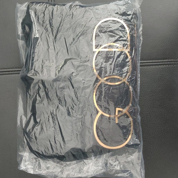 🔥GOOD LIFE🔥 - Picture 4 of 4